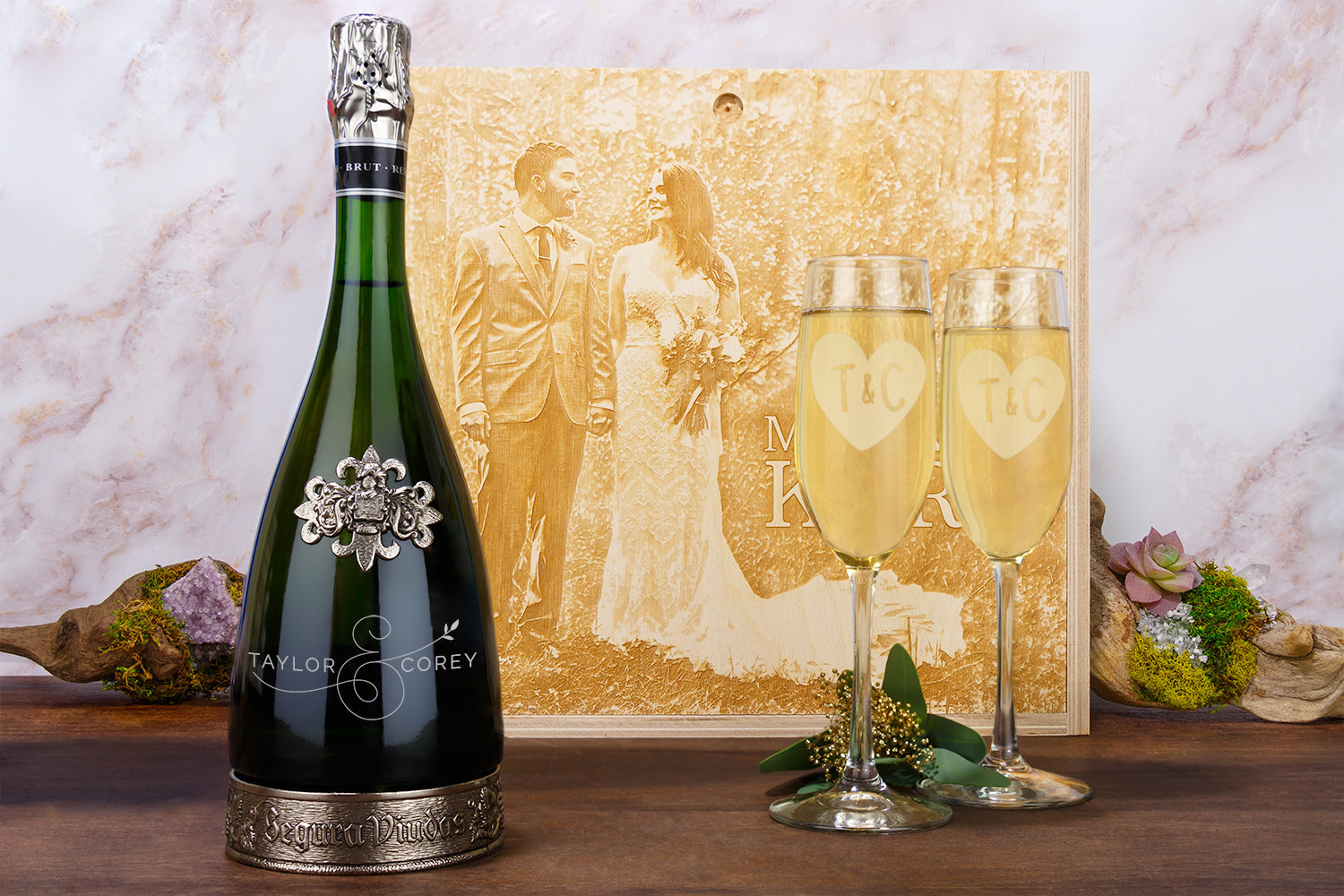 Why Its Best to Give Personalized Gifts for Weddings