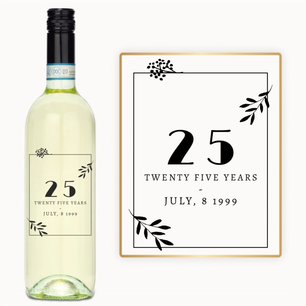 Elegant Floral Frame – Custom Engraved Wine