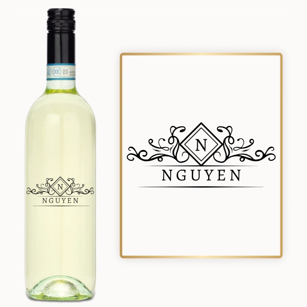 Diamond Crest Monogram – Custom Engraved Wine