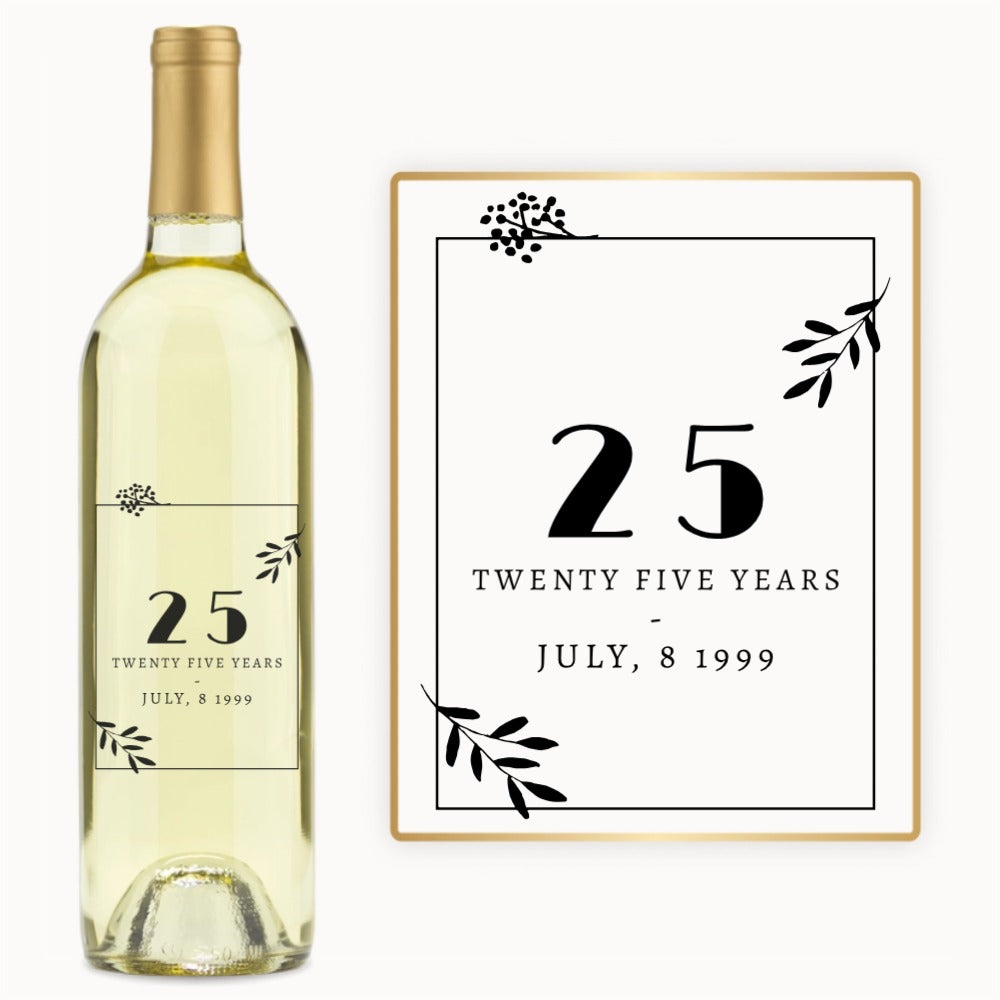 Elegant Floral Frame – Custom Engraved Wine