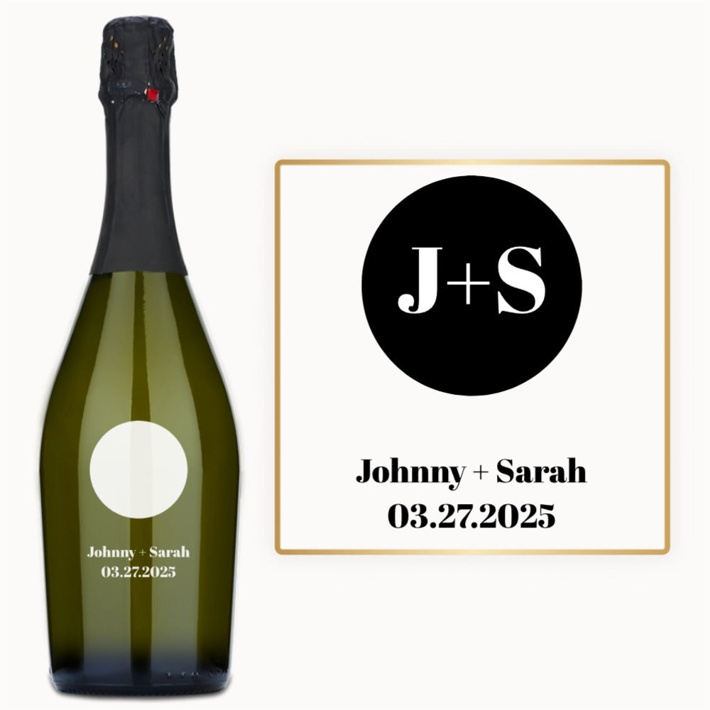 Modern Circle Initials – Custom Engraved Wine