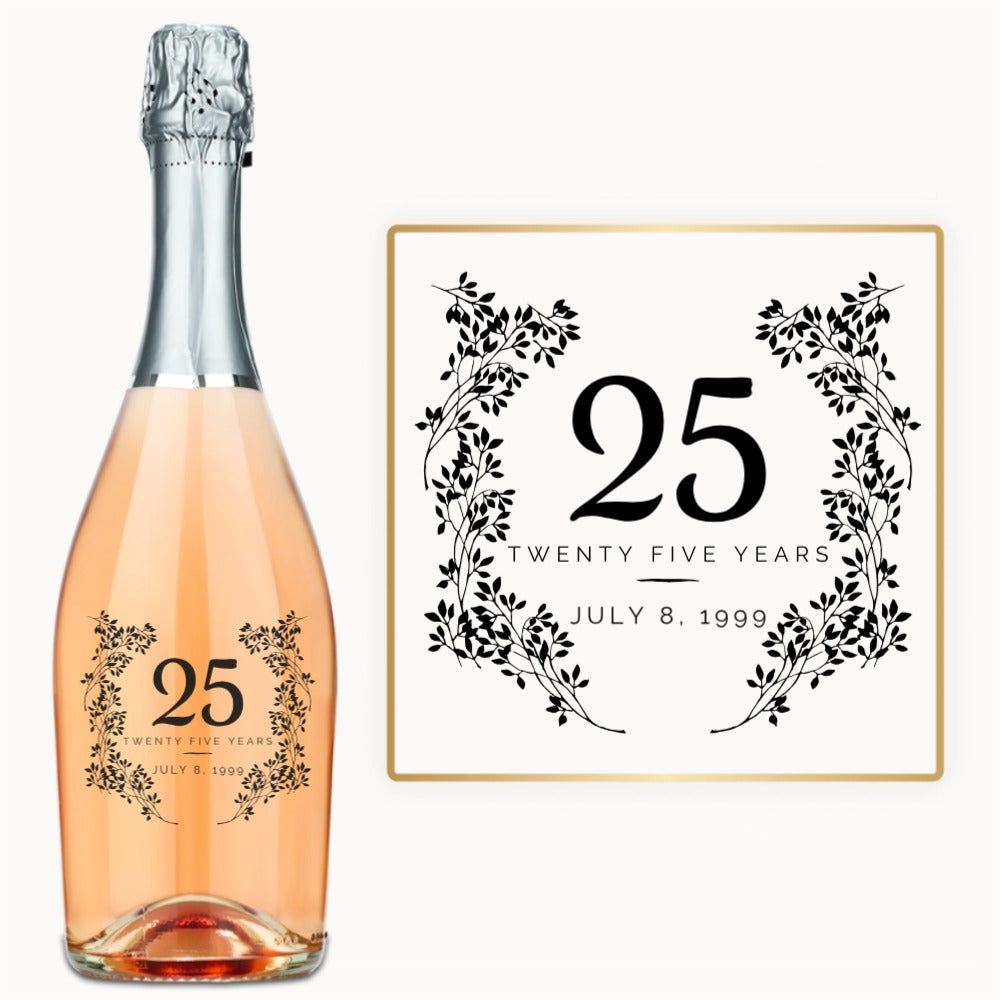 Elegant Milestone Wreath – Engraved Anniversary Wine