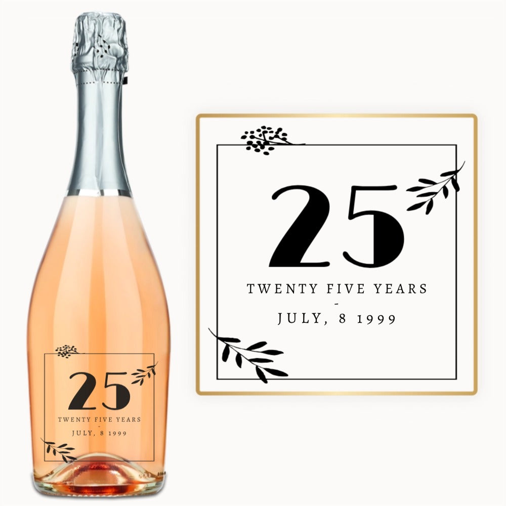 Elegant Floral Frame – Custom Engraved Wine