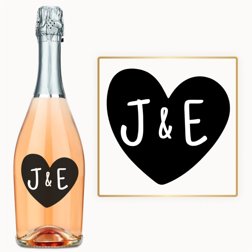 Heart Monogram – Engraved Anniversary Wine