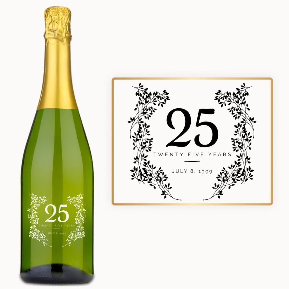 Elegant Milestone Wreath – Engraved Anniversary Wine