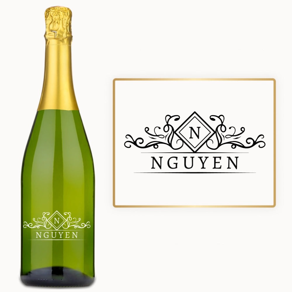 Diamond Crest Monogram – Custom Engraved Wine