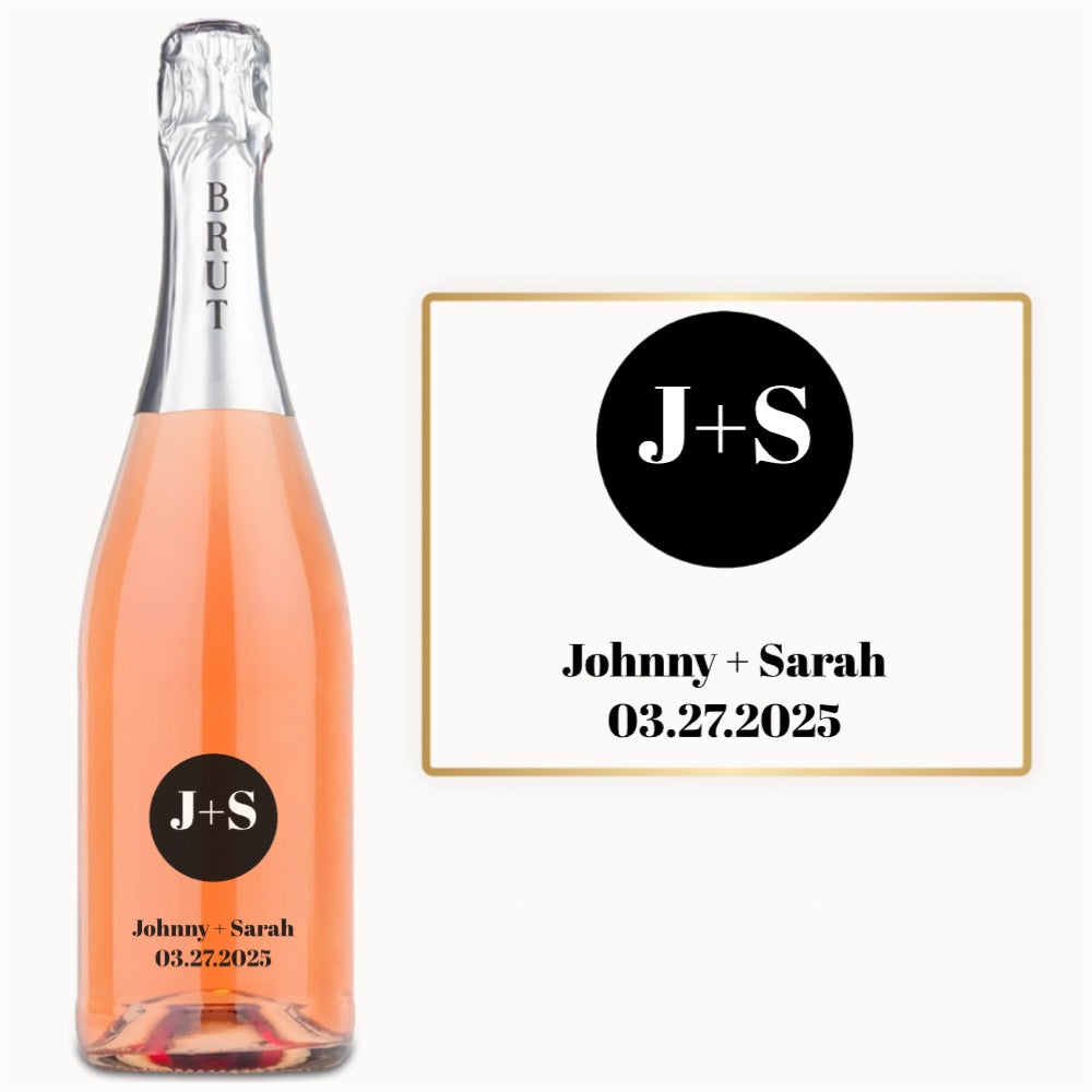 Modern Circle Initials – Custom Engraved Wine