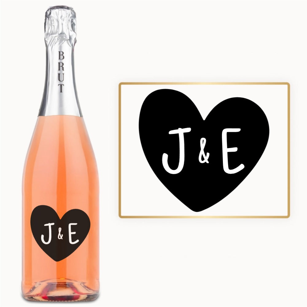 Heart Monogram – Engraved Anniversary Wine