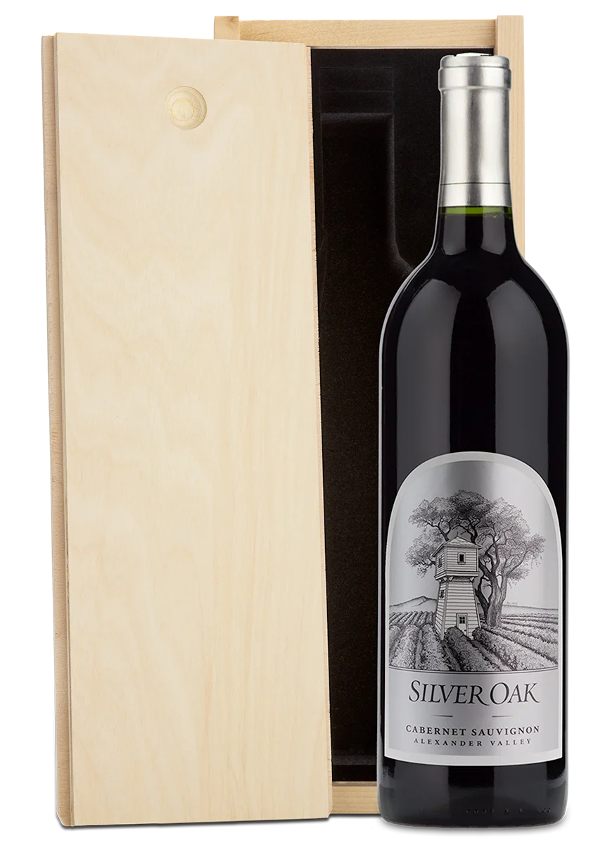 Silveroak Custom Wood Box Combo, lid open, shows vineyard label—an elegant Cabernet Sauvignon wine gift set.