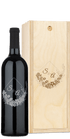 A wooden wine box with engraved floral patterns and the initials S & A on its lid.